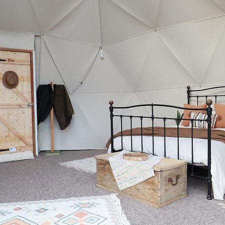 ホテル Luxury Dome With Private Wood-Fired Hot Tub オックスフォード エクステリア 写真