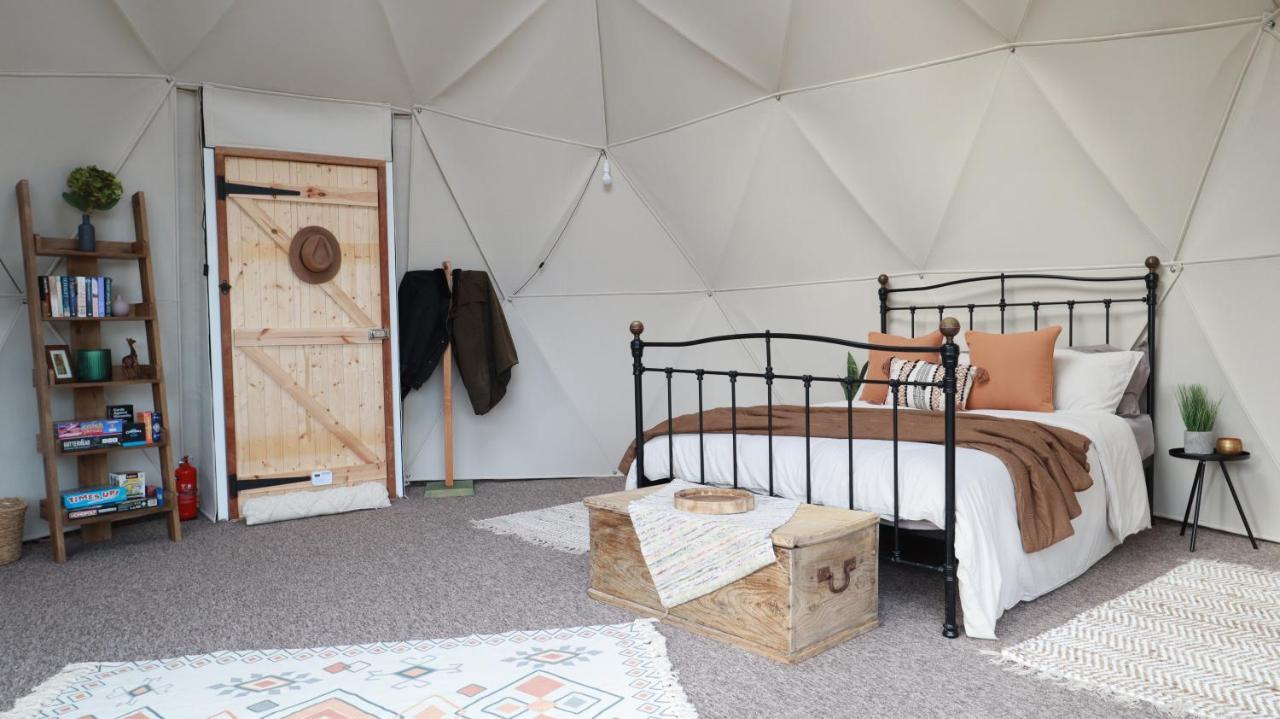 ホテル Luxury Dome With Private Wood-Fired Hot Tub オックスフォード エクステリア 写真