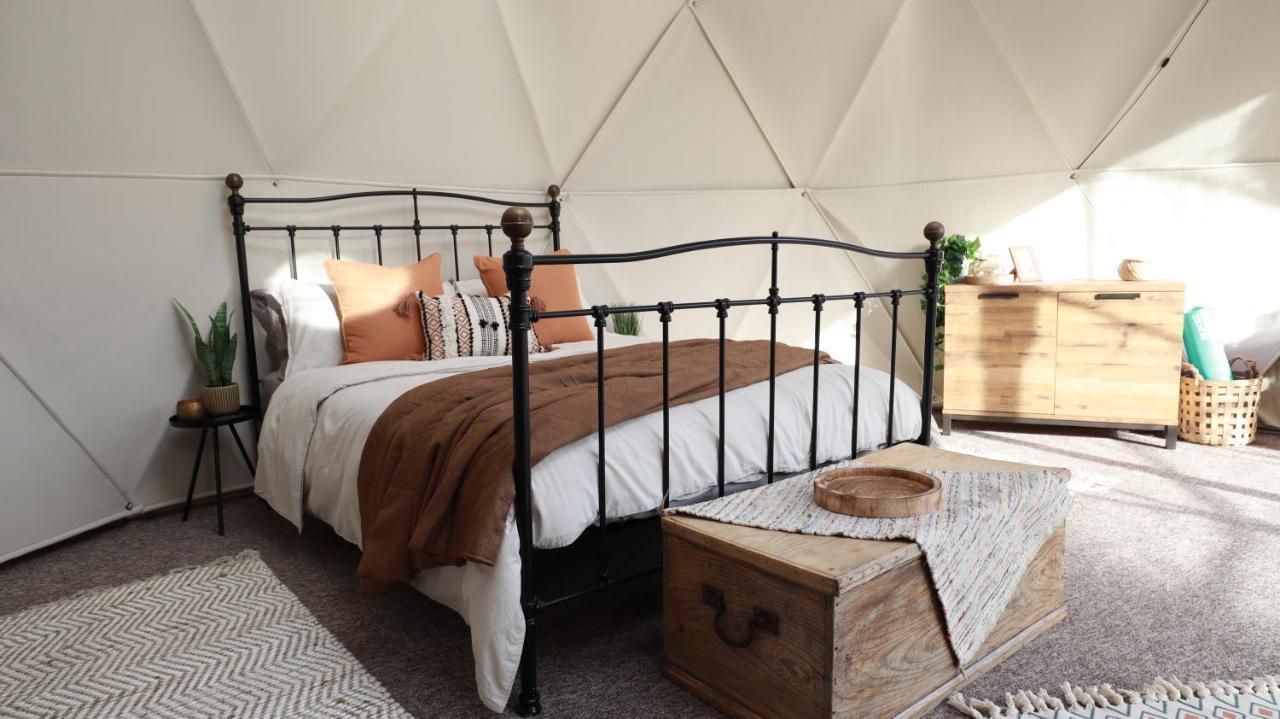 ホテル Luxury Dome With Private Wood-Fired Hot Tub オックスフォード エクステリア 写真
