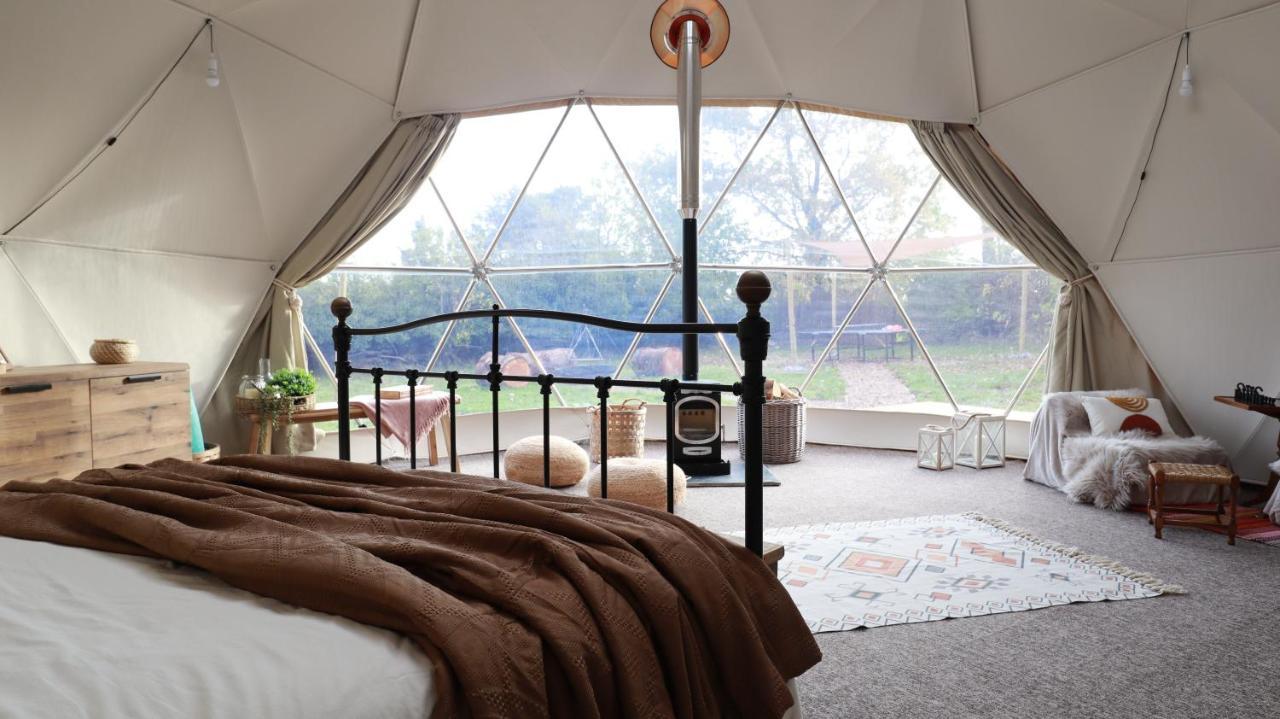 ホテル Luxury Dome With Private Wood-Fired Hot Tub オックスフォード エクステリア 写真